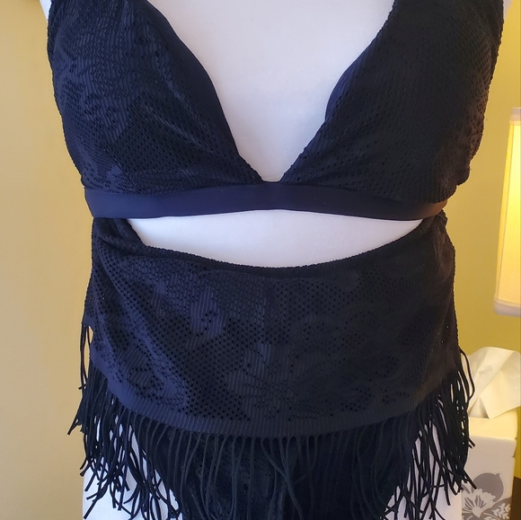 LADIES SWIMSUIT, LA BLANCA, TWO PIECE, SIZE 8, BLACK W/COVERUP DRESS - Picture 2 of 12